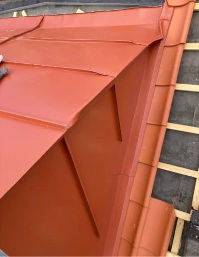 Bild på plåttak som AVR Plåtslageri och Byggnads AB har gjort i södra Skåne - Bild 11